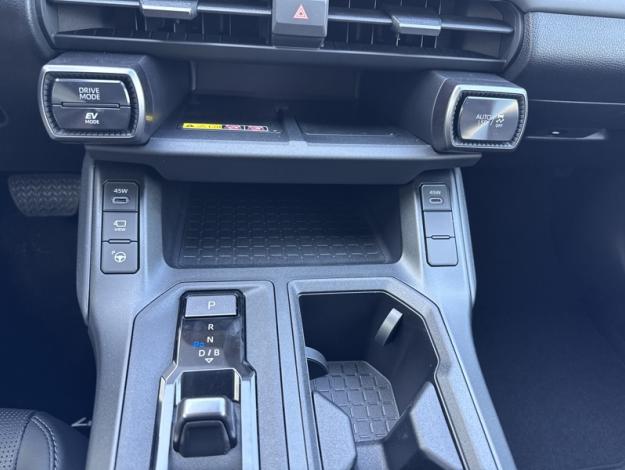 TOYOTA RAV4 Hybride 2WD 185ch Lounge NG  RAV4 HYBRID 183CH 2WD LOUNGE NG VD