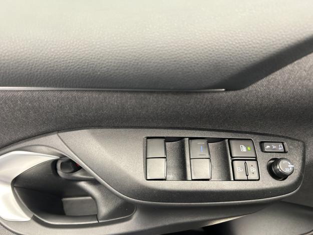 TOYOTA Yaris 116h Design  PACK CONFORT
