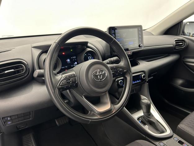 TOYOTA Yaris 116h Design  PACK CONFORT