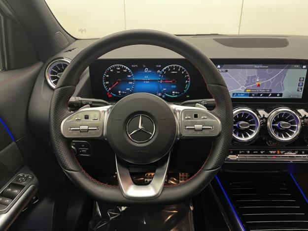 MERCEDES-BENZ GLA 250 e AMG Line  