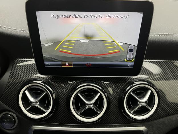 MERCEDES-BENZ CLA Shooting Brake CLA 200 d Starlight Edition  