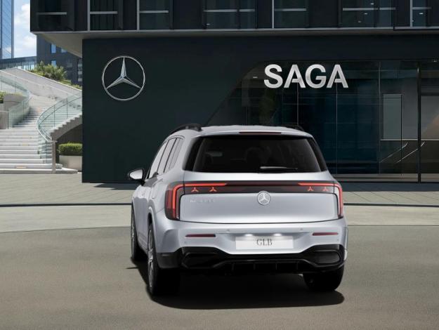MERCEDES-BENZ GLB 180  GLB 180  140 Years Edition 