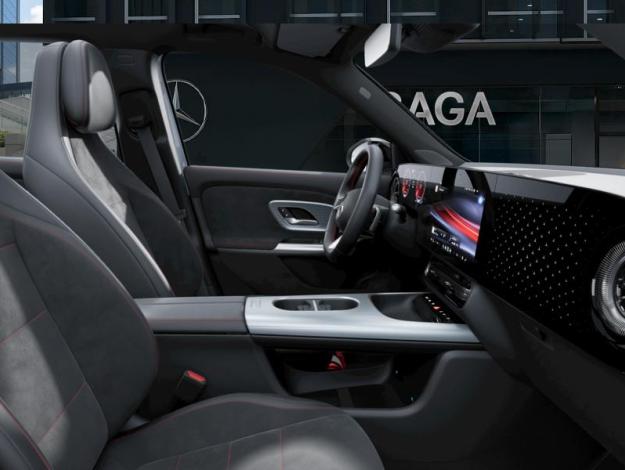 MERCEDES-BENZ GLB 180  GLB 180  140 Years Edition 