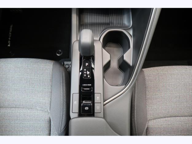 TOYOTA C-HR 1.8 Hybride 140 Design  C HR HYBRIDE NG HYBRIDE 140 DESIGN MY26