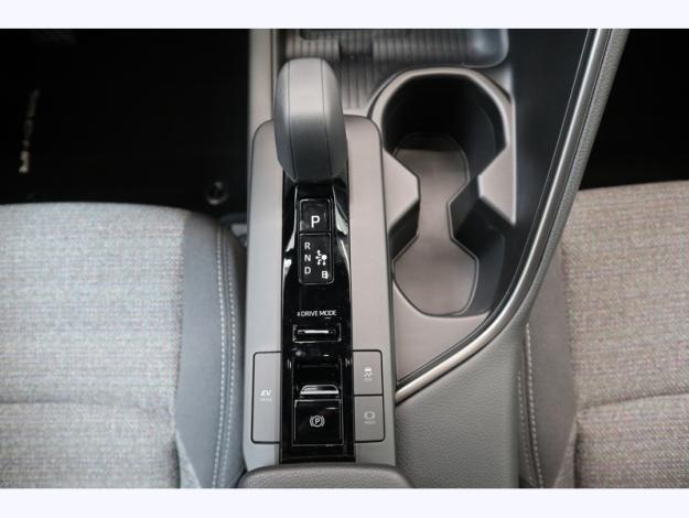 TOYOTA C-HR 1.8 Hybride 140 Graphic  C HR HYBRIDE NG HYBRIDE 140 GRAPHIC MY26