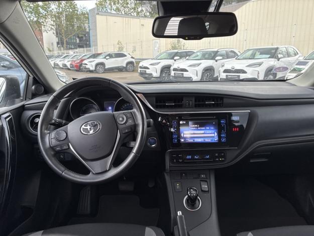 TOYOTA Auris 1.8 HYBRID 136 CVT AUTO TECHNOLINE  1.8 136 ch 