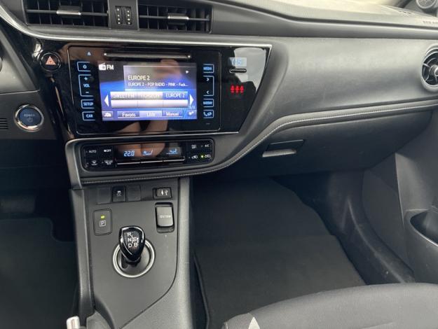 TOYOTA Auris 1.8 HYBRID 136 CVT AUTO TECHNOLINE  1.8 136 ch 