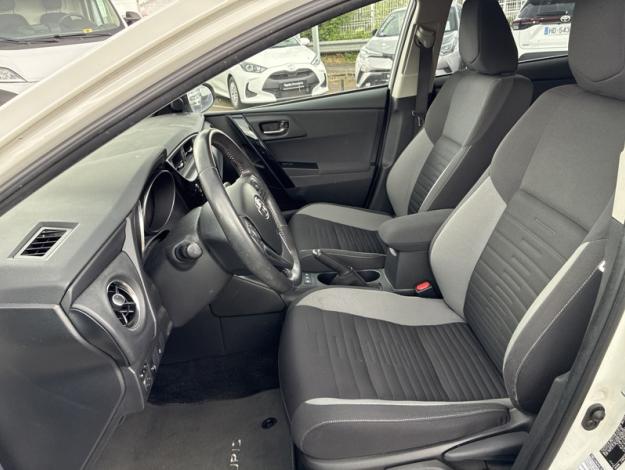 TOYOTA Auris 1.8 HYBRID 136 CVT AUTO TECHNOLINE  1.8 136 ch 