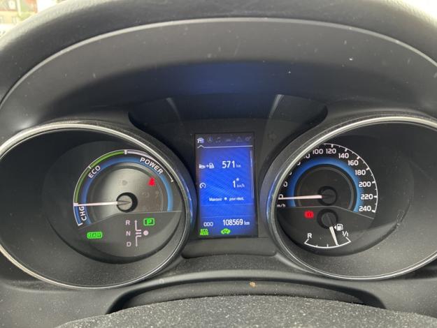 TOYOTA Auris 1.8 HYBRID 136 CVT AUTO TECHNOLINE  1.8 136 ch 