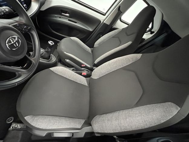 TOYOTA Aygo X 1.0 VVT-i 72 Dynamic  