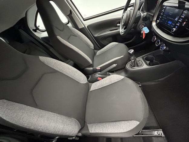 TOYOTA Aygo X 1.0 VVT-i 72 Dynamic  