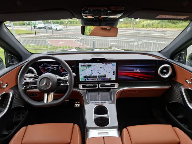 MERCEDES-BENZ GLC SUV GLC 400 4MATIC avec technologie EQ AMG Line  GLC 400 4M avec technologie EQ AMG Line