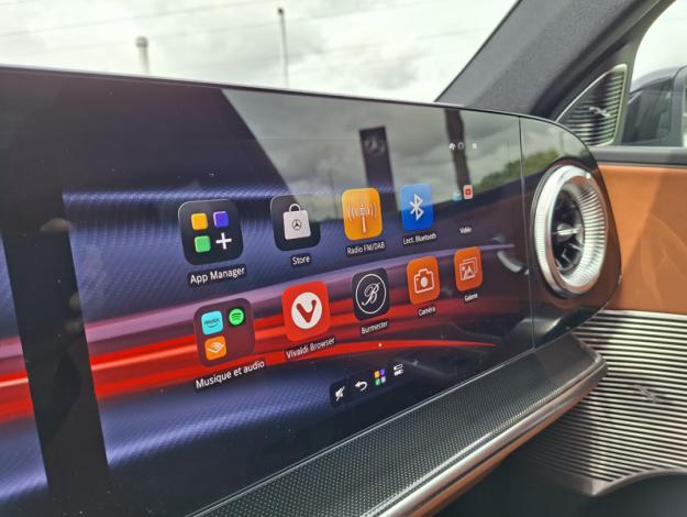 MERCEDES-BENZ GLC SUV GLC 400 4MATIC avec technologie EQ AMG Line  GLC 400 4M avec technologie EQ AMG Line
