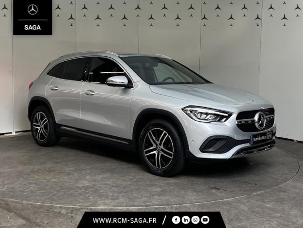 MERCEDES-BENZ GLA 200 Progressive Line  