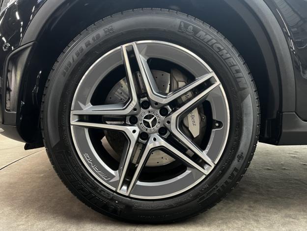 MERCEDES-BENZ GLC SUV GLC 300e 4MATIC SUV AMG Line  