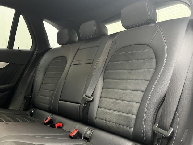 MERCEDES-BENZ GLC SUV GLC 300e 4MATIC SUV AMG Line  