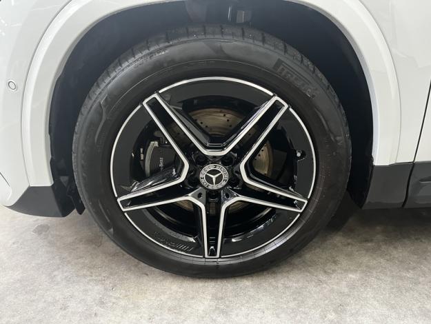 MERCEDES-BENZ GLA 200 d AMG Line  