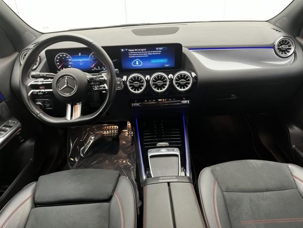 MERCEDES-BENZ GLA 200 d AMG Line  