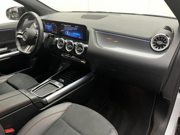 MERCEDES-BENZ GLA 200 d AMG Line  
