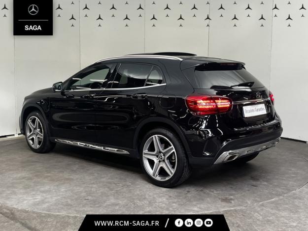 MERCEDES-BENZ GLA 200 Fascination  
