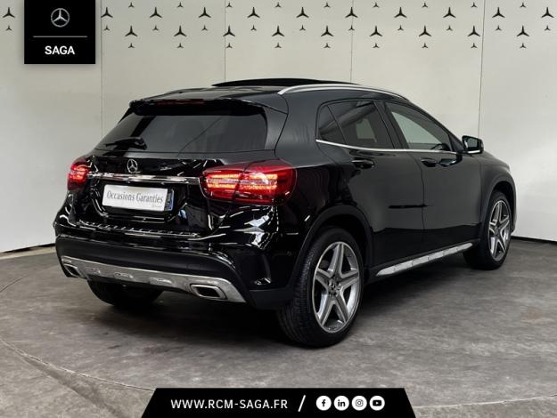 MERCEDES-BENZ GLA 200 Fascination  