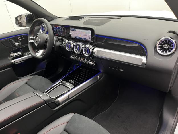MERCEDES-BENZ GLB 200 d AMG Line  GLB 200 d AMG Line