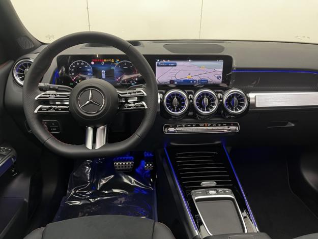 MERCEDES-BENZ GLB 200 d AMG Line  GLB 200 d AMG Line