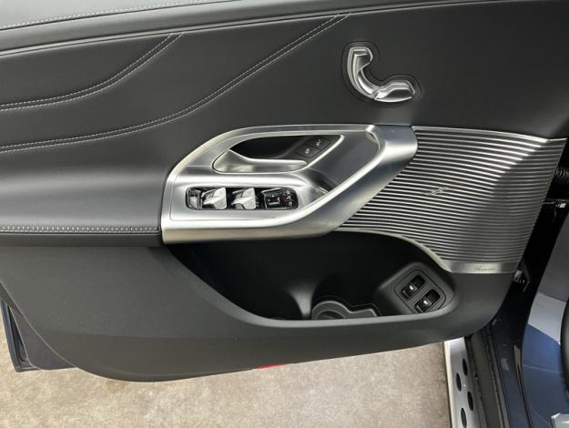 MERCEDES-BENZ GLC SUV GLC 400 4MATIC avec technologie EQ AMG Line  GLC 400 4M avec technologie EQ AMG Line