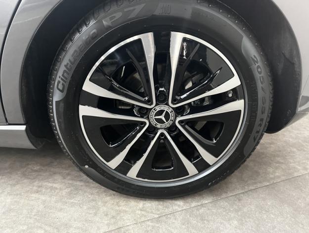 MERCEDES-BENZ Classe A 180 Progressive Line  