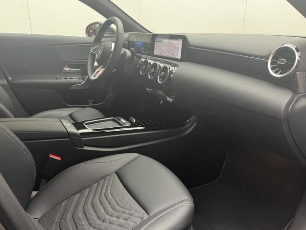 MERCEDES-BENZ Classe A 180 Progressive Line  