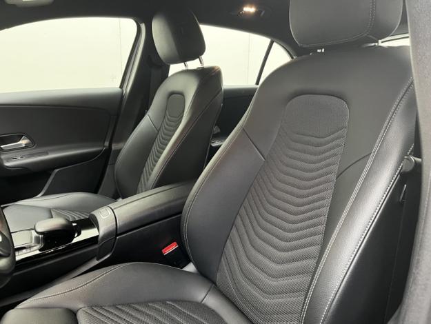 MERCEDES-BENZ Classe A 180 Business Line  