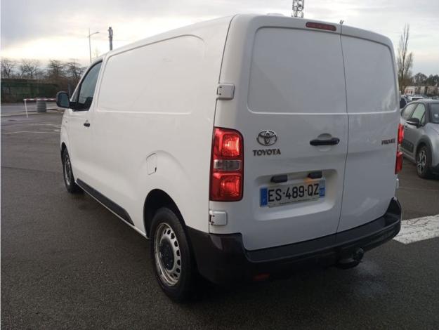 TOYOTA Proace MEDIUM 120 D-4D BUSINESS  2.0 122 ch bm 6 vitesses