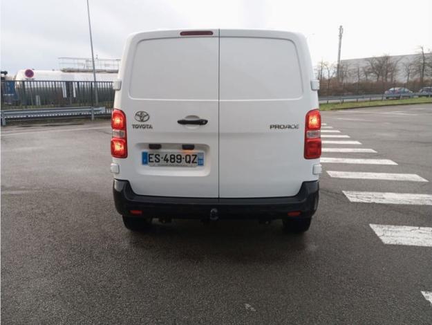 TOYOTA Proace MEDIUM 120 D-4D BUSINESS  2.0 122 ch bm 6 vitesses