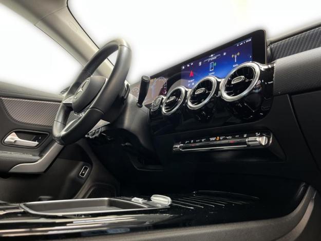 MERCEDES-BENZ CLA CLA 250e Shooting Brake (19/21)