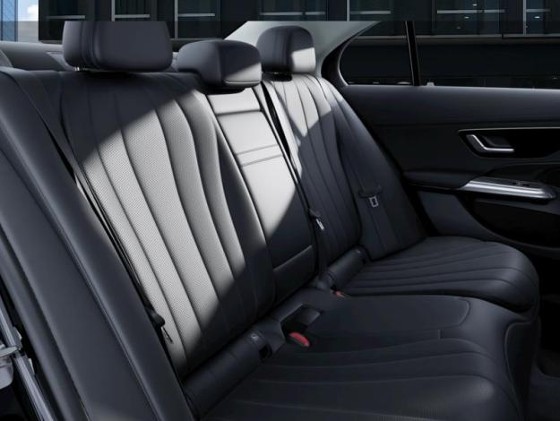 MERCEDES-BENZ Classe E Berline Classe E 200 d Avantgarde Line Berline  Classe E 200 d Avantgarde Line Berline