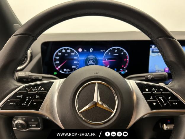 MERCEDES-BENZ GLA 200 d Progressive Line  