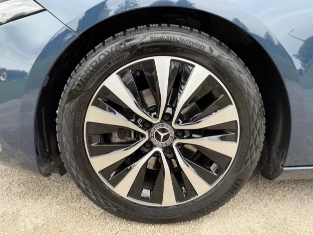 MERCEDES-BENZ Classe A 180 136ch Style Line 7G-DCT  