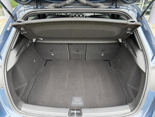 MERCEDES-BENZ Classe A 180 136ch Style Line 7G-DCT  