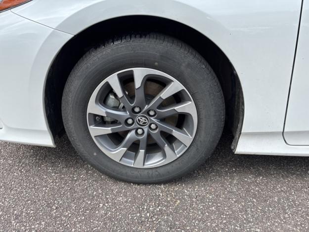 TOYOTA Prius Dynamic Pack Premium  