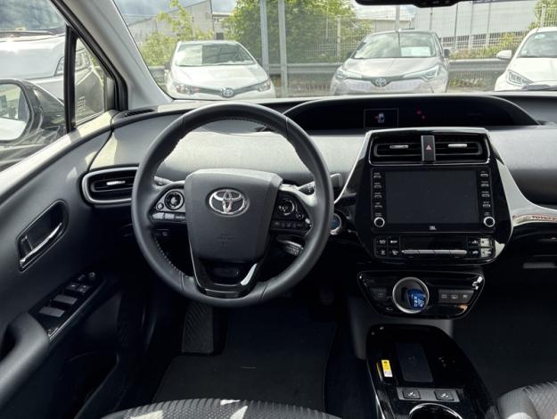 TOYOTA Prius Dynamic Pack Premium  