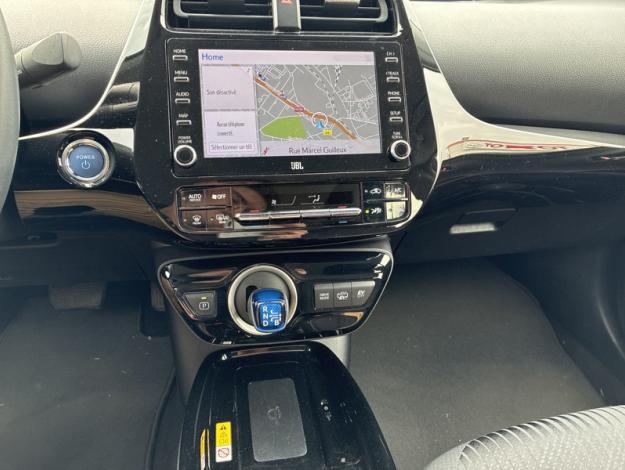 TOYOTA Prius Dynamic Pack Premium  