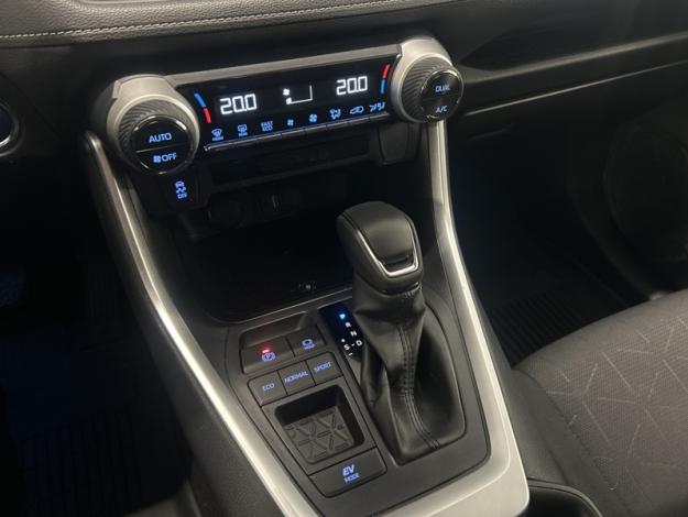 TOYOTA RAV4 2WD 218ch Dynamic  RAV4 HYBRID 218CH 2WD DYNAMIC PACK TECHNO .