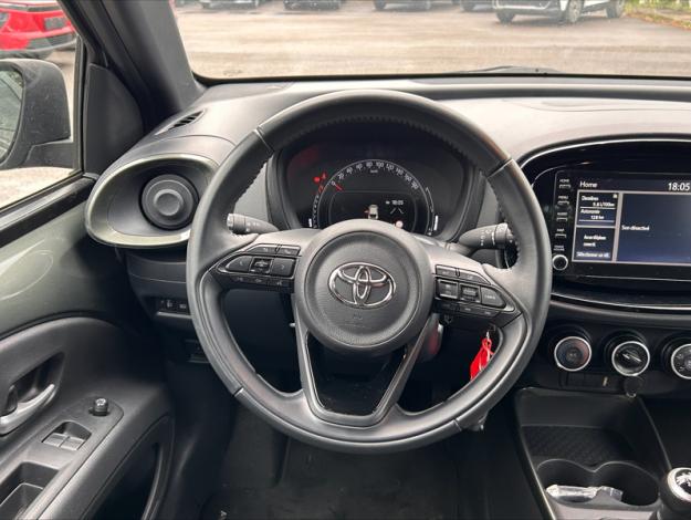 TOYOTA Aygo X 1.0 VVT-i 72 Design   