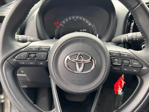 TOYOTA Aygo X 1.0 VVT-i 72 Design   