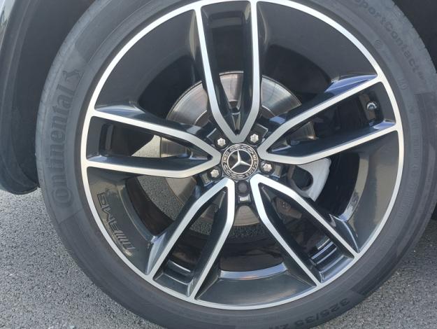 MERCEDES-BENZ GLE 300 d 4MATIC AMG Line  