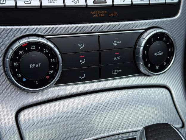 MERCEDES-BENZ SLC 250 d Sportline  