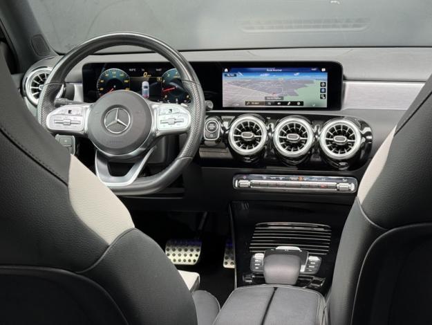 MERCEDES-BENZ Classe A 200 AMG Line  