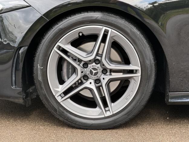 MERCEDES-BENZ Classe A 200 AMG Line  