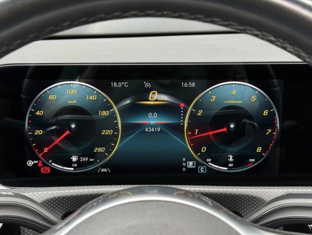 MERCEDES-BENZ Classe A 200 AMG Line  