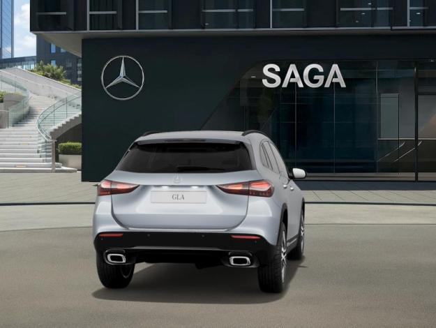MERCEDES-BENZ GLA 180 Progressive Line  GLA 180 Progressive Line